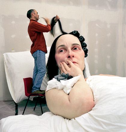 http://hearingvoices.com/news/wp-content/uploads/2007/08/mueck10.jpg