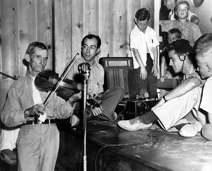Will Neal playing fiddle being recorded by Charles Todd and Robert Sonkin