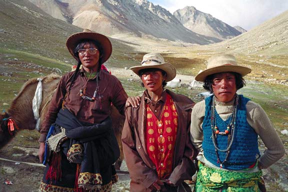 Tibetans on Mt Kailash, photo: Scott Carrier