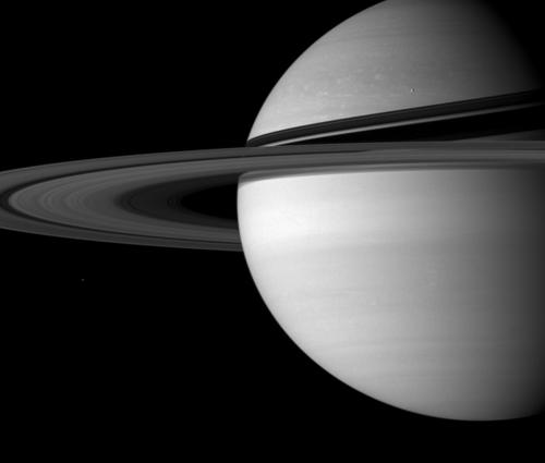 Saturn photo by Cassini spacecraft